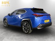 Lexus Ux 2.0 250h Takumi SUV 5dr Petrol Hybrid E-CVT Euro 6 (s/s) (184 ps) 5
