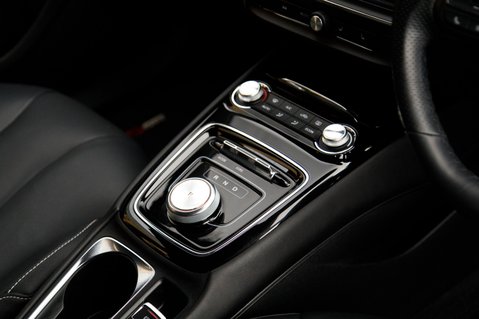 MG MG5 EXCLUSIVE 36