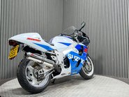 Suzuki GSX-R GSXR600 1998 SRAD 600CC SUPER SPORT RUNNING TRACK PROJECT 2