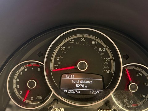 Volkswagen Up 1.0 Move up! Euro 6 (s/s) 5dr 11