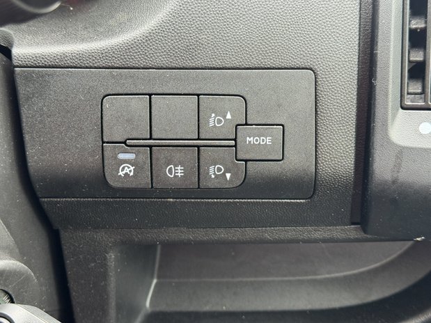 Citroen Relay LWB L3H2 Medium Roof Enterprise 35 Air Con Nav Sensors EURO 6 22