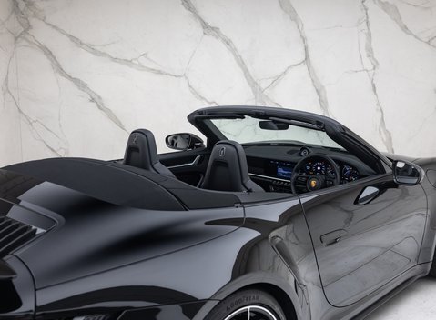 Porsche 911 Turbo S Cabriolet (992) 54