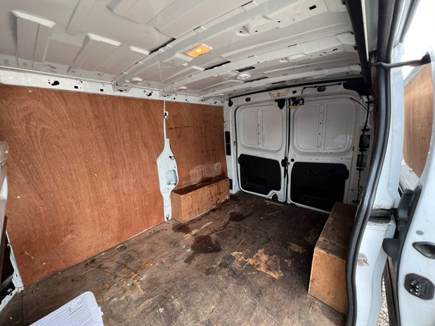 Vauxhall Vivaro SWB L1H1 Low Roof 2700 NO VAT 12