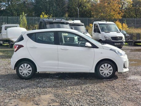 Hyundai i10 1.2 SE Hatchback 5dr Petrol Auto Euro 6 (87 ps) 16