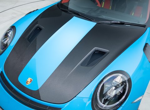 Porsche 911 GT2 RS Weissach (991) 31