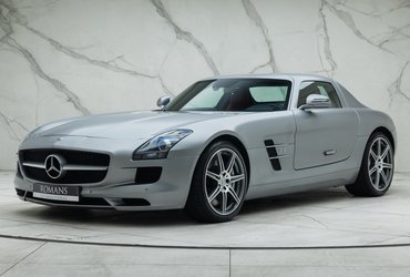 Mercedes-Benz SLS AMG