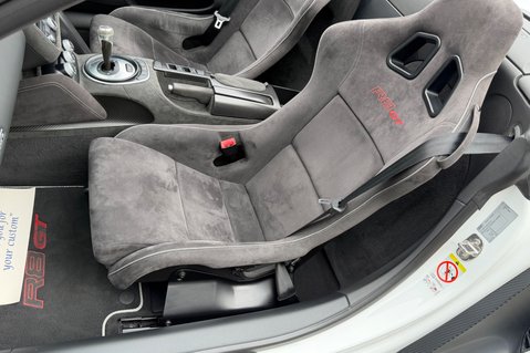 Audi R8 GT QUATTRO V10 SPYDER - 1 OF 33 - BUCKET SEATS -CERAMIC BRAKES 45