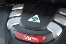 Alfa Romeo Stelvio V6 Biturbo Quadrifoglio 11