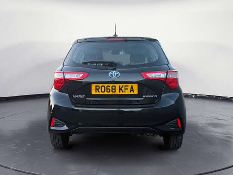 Toyota Yaris 1.5 Yaris Icon Tech VVT-i HEV CVT 5dr 4