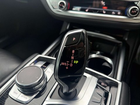 BMW 7 Series 3.0 740ld xDrive M Sport Auto 4WD 4dr 36