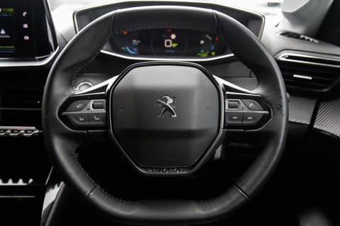 Peugeot 208 ALLURE 20