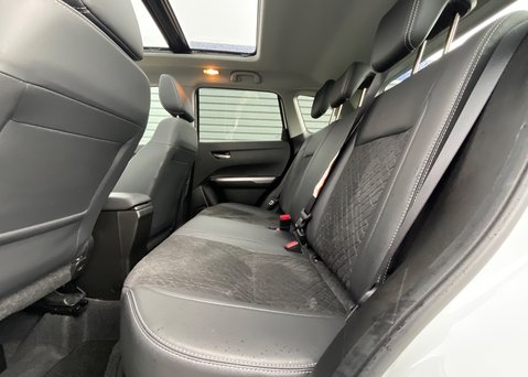 Suzuki Vitara 1.5 Hybrid SZ-5 ALLGRIP AGS 12