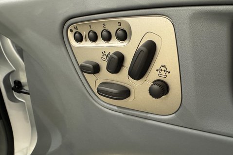 Jaguar XK 4.2 V8 Convertible 30