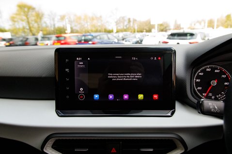 SEAT Arona TSI SE TECHNOLOGY 28