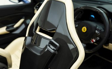 Ferrari 488 Spider 15