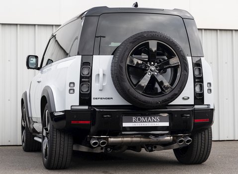 Land Rover Defender 90 V8 3