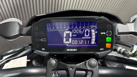 Suzuki GSX-S GSX 125 S 2024 ONLY 1K STUNNING 15BHP LEARNER 125CC SPORT 18