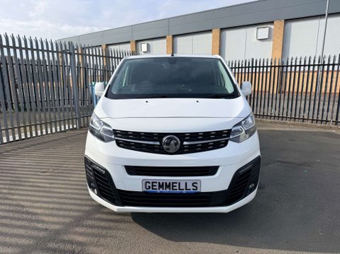Vauxhall Vivaro 1.5 Vivaro 2900 Sportive S/S 2