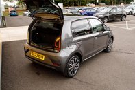 Volkswagen Up BLACK EDITION 24