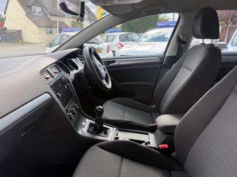 Volkswagen Golf 1.6 TDI S Euro 6 (s/s) 5dr 31