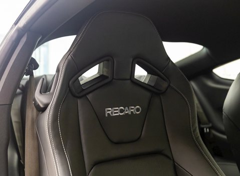 Ford Mustang Mach 1 14