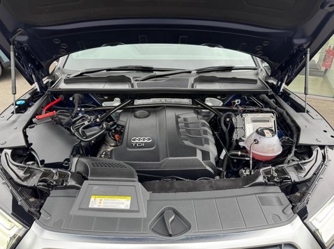 Audi Q5 TDI QUATTRO S LINE 12