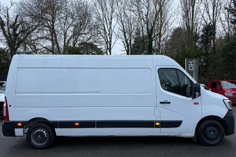 Renault Master 35 L3H3 LONG WHEEL BASE - REVERSE CAMERA - NEW MOT - FULL SERVICE HISTORY 7