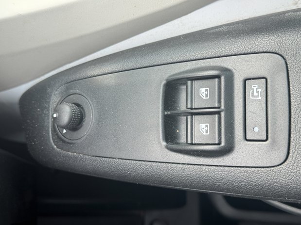 Citroen Relay MWB L2H2 Medium Roof Enterprise 35 Air Con Nav EURO 6 23