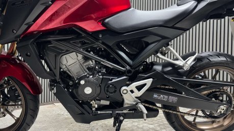 Honda CB 2024 ONLY 3K EXCELLENT CONDITION WARRANTY 125CC 29