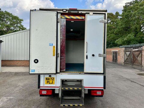 Mercedes-Benz Sprinter 2.0 315 CDI Progressive Chassis Cab 2dr Diesel Manual RWD L2 Euro 6 (s/s) ( 13