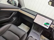 Tesla Model 3 Model 3 Long Range AWD 4WD 4dr 44