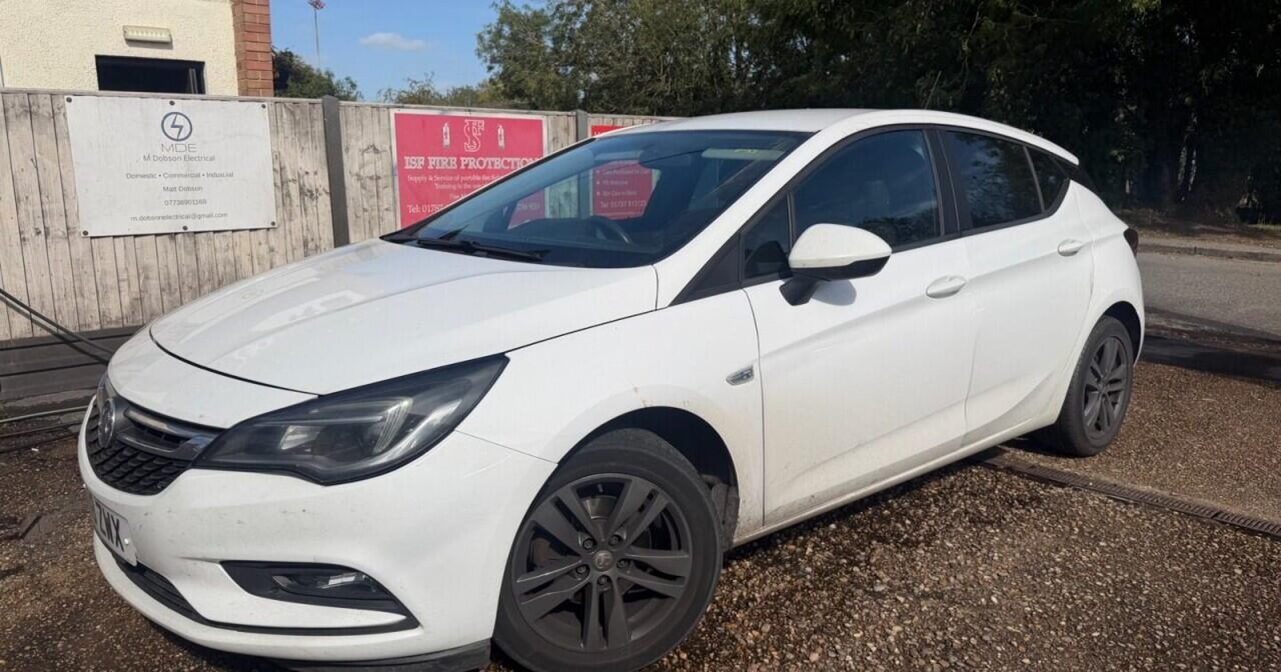 2018 Vauxhall Astra