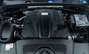 Porsche Macan GTS 39