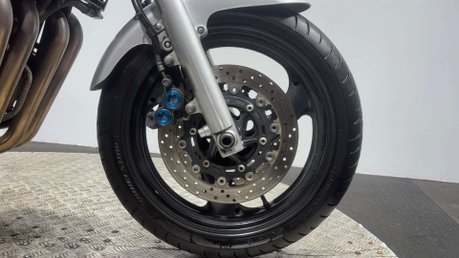 Yamaha XJR1300 2001 37K 1 OWNER NEW MOT SERVICED MUSCLE BIKE 1300CC 12