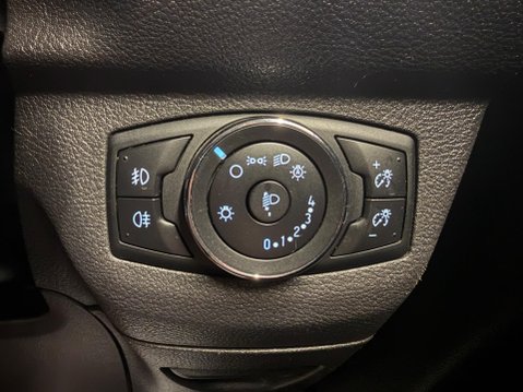 Ford Transit Courier 1.5 TDCi Sport L1 Euro 6 5dr 18