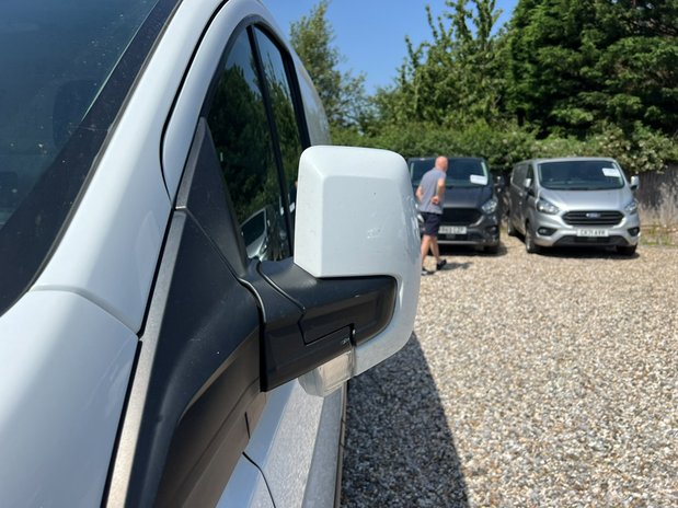 Ford Transit Custom SWB L1H1 Low Roof Trend 300 Air Con Sensors EURO 6 NO VAT 20
