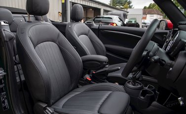 Mini JCW Convertible 14