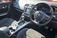 Renault Kadjar SIGNATURE NAV TCE AUTOMATIC..GLASS ROOF.9 SERVICES 13