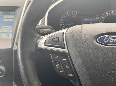Ford S-Max (Sold) 2.0 TDCi Titanium MPV 5dr Diesel Manual Euro 6 (s/s) (150 ps) 13