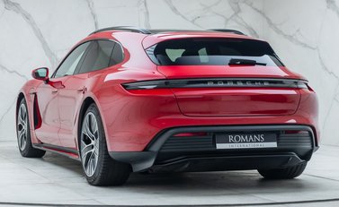 Porsche Taycan 4S SPORT TURISMO 10