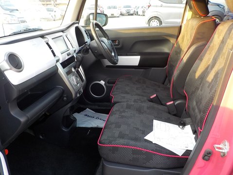 Suzuki Hustler HYBRID X 660cc Auto Kei Car MR41S Candy Pink 12