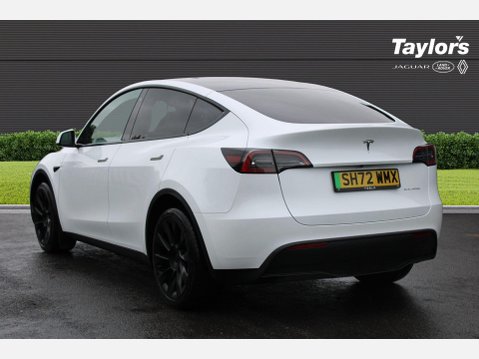 Tesla Model Y LONG RANGE AWD 6