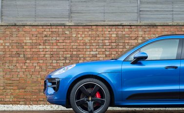 Porsche Macan GTS 26
