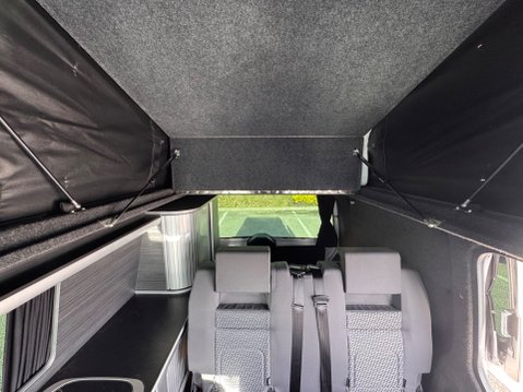 Volkswagen Transporter 14