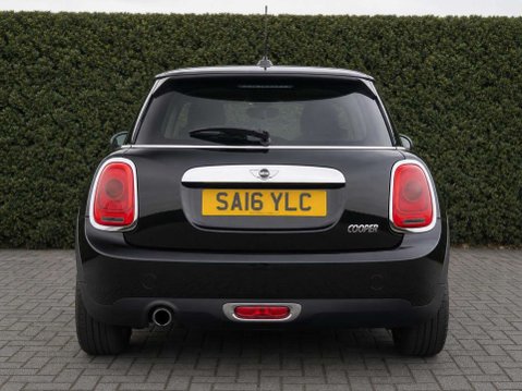 Mini Hatch 1.5 Cooper Hatchback 5dr Petrol Manual Euro 6 (s/s) (136 ps) 6