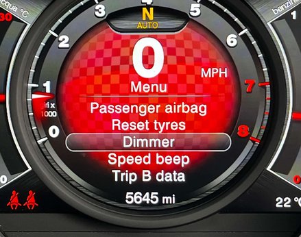Abarth 695 1.4 695 Competizione (180) Semi-Auto 3dr 27