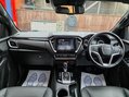 Isuzu D-Max V-CROSS DCB AUTO 11