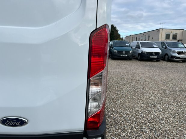 Ford Transit LWB L3H2 Medium Roof Leader 350 Camera Nav EURO 6 NO VAT 23