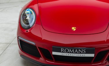 Porsche 911 Carrera 4 GTS (991.2) 28