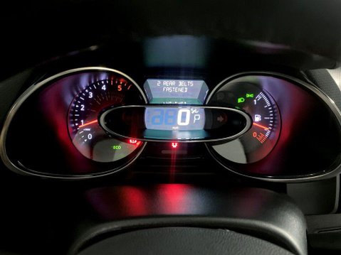 Renault Clio 1.5 dCi Dynamique S Nav Hatchback 5dr Diesel EDC Euro 6 (s/s) (90 ps) Air C 25